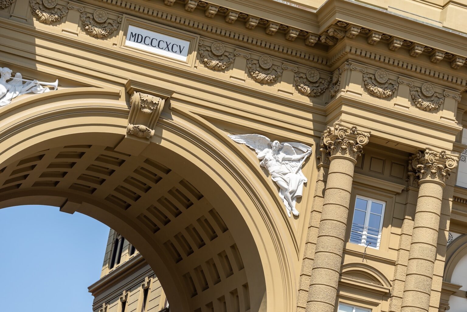 Dettaglio di piazza della Repubblica a Firenze